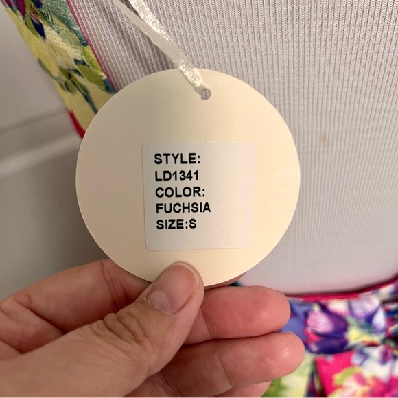 Luxxel Skater Dress with Bow A1 - Picture 7 of 8